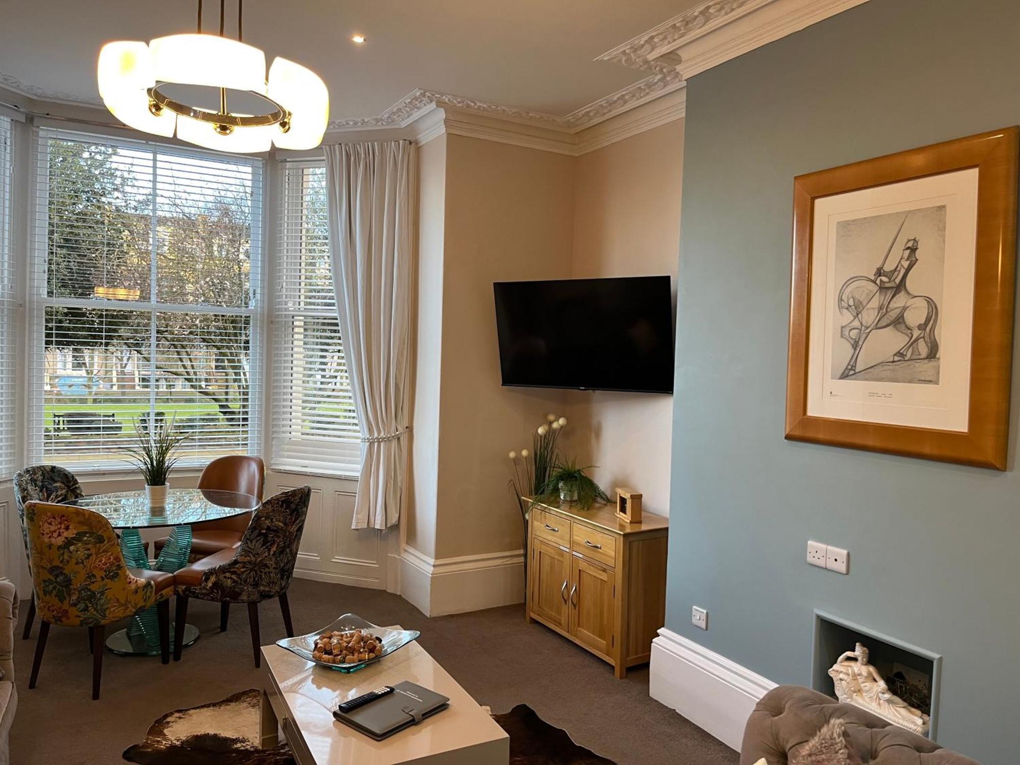 Strathmore Apt Scarborough, Pool, Gym, Parking Eksteriør bilde
